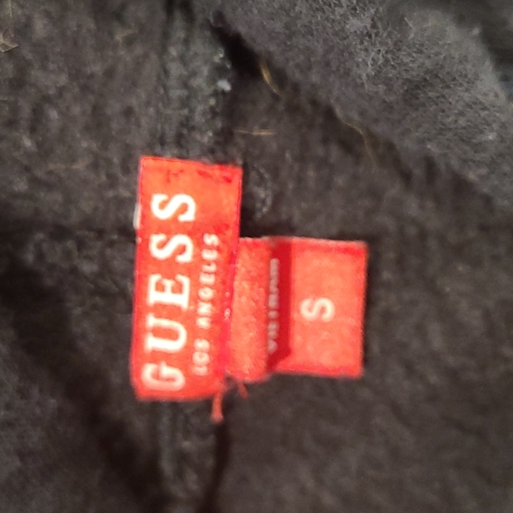 Guess black with gold cropped hoodie - Picture 3 of 3